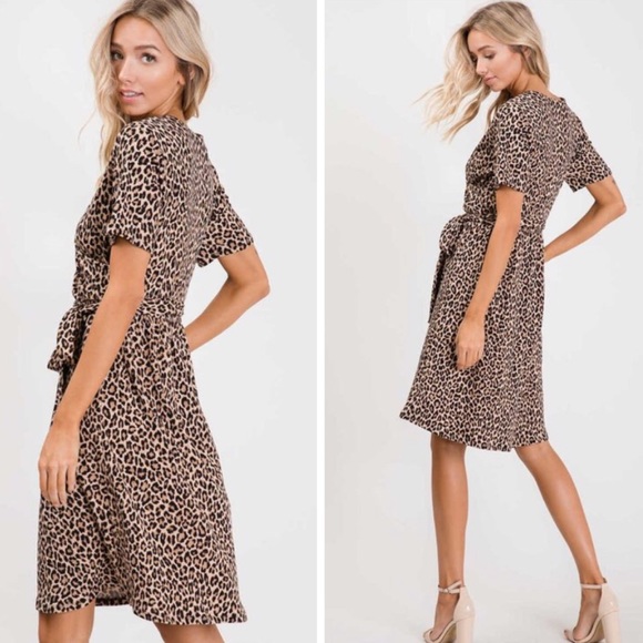 1 LEFT * Leopard Print Wrap Midi dress - Picture 4 of 5
